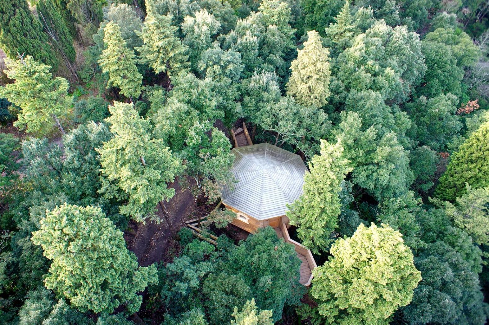 Les Cabanes Dans Les Bois Logis Hotel Villedubert Exterior foto